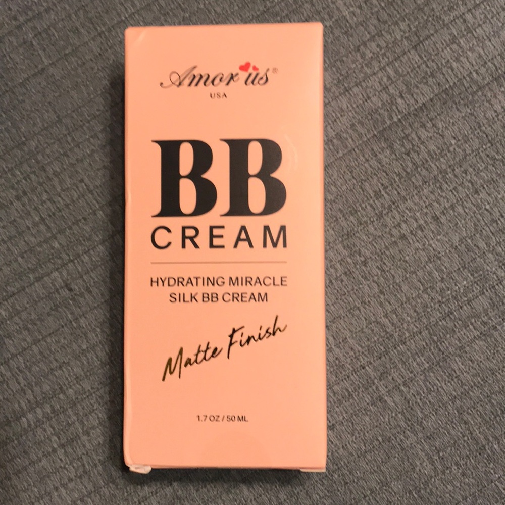 Amorus bb cream matte finish soft beige